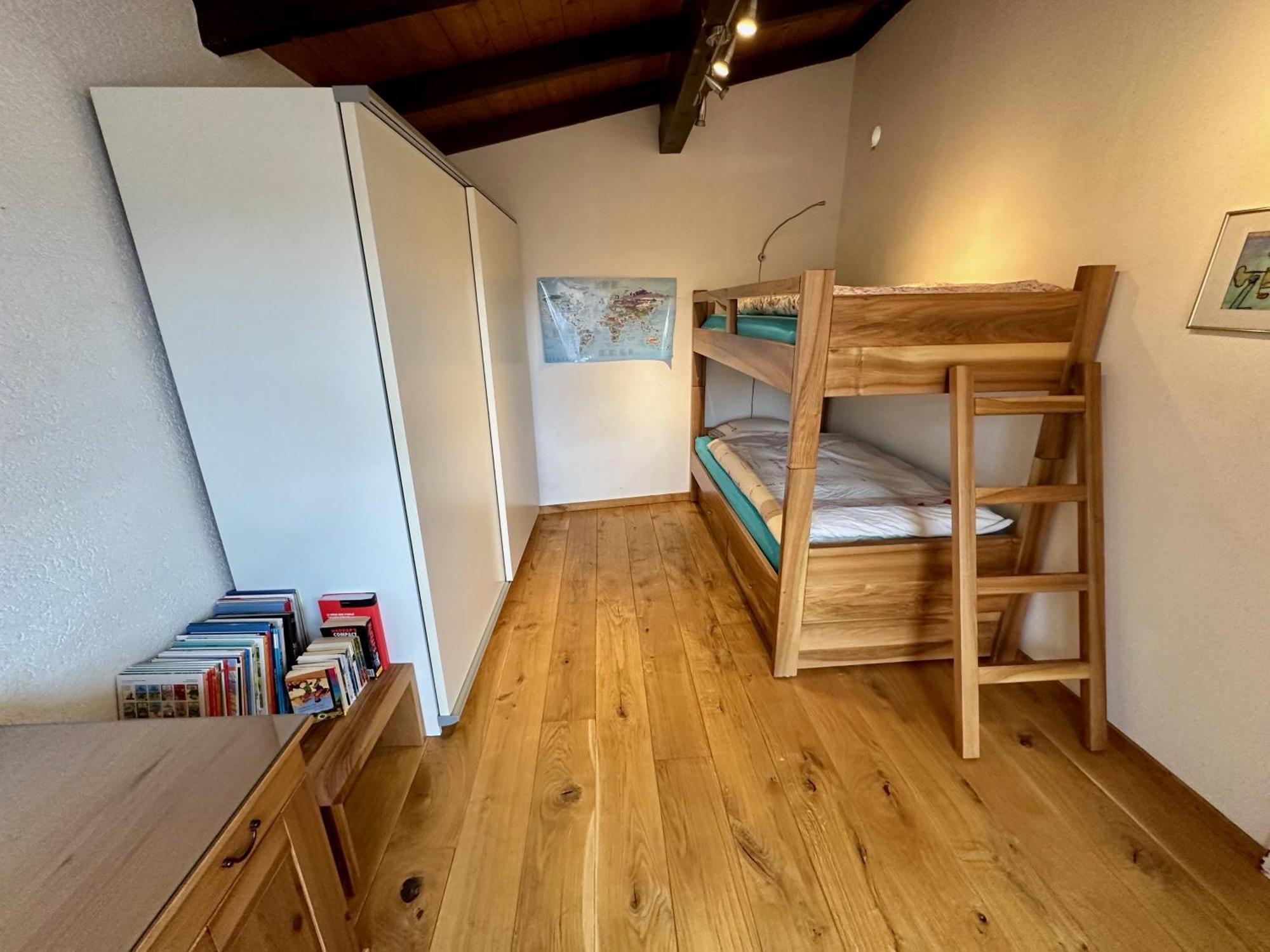 Typique Du Valais,maison Bio Et Bien-etre! Apartment